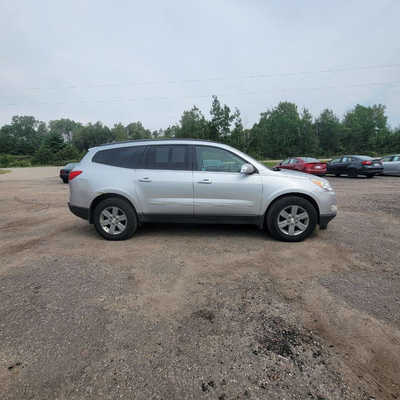2011 Chevrolet Traverse, $5492. Photo 1