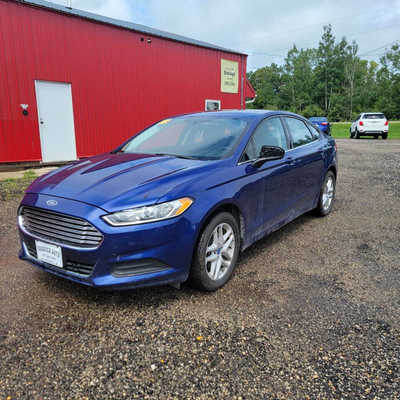 2013 Ford Fusion, $5495. Photo 4