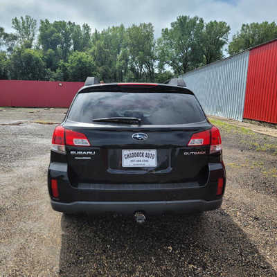 2012 Subaru Outback, $1. Photo 7