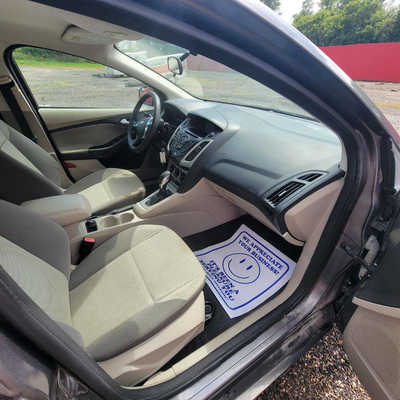 2013 Ford Focus, $4295. Photo 12