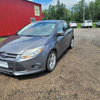 2013 Ford Focus, $4295. Photo 4