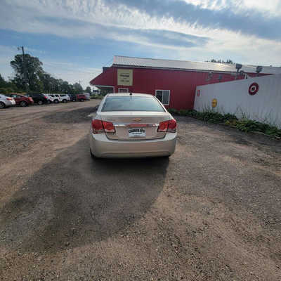 2013 Chevrolet Cruze, $5495. Photo 7