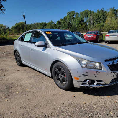 2012 Chevrolet Cruze, $5495. Photo 2