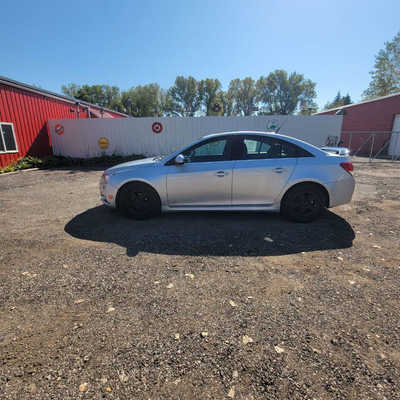 2012 Chevrolet Cruze, $5495. Photo 5