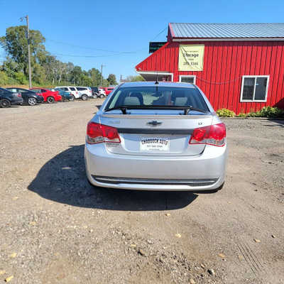 2012 Chevrolet Cruze, $5495. Photo 7