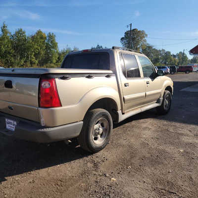 2003 Ford Explorer, $2995. Photo 8