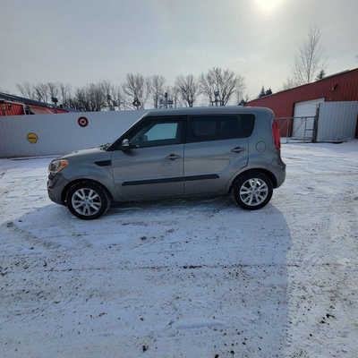 2012 Kia Soul, $2999. Photo 5