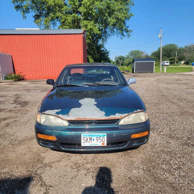 1996 Toyota Camry, $1500. Photo 3
