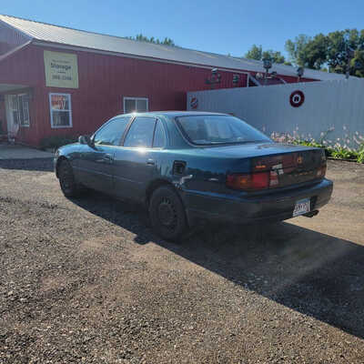 1996 Toyota Camry, $1500. Photo 6