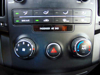 2009 Hyundai Elantra, $4795. Photo 8
