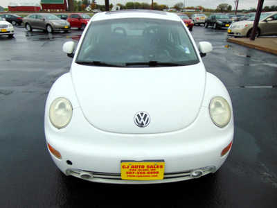2000 Volkswagen Beetle, $3495. Photo 6