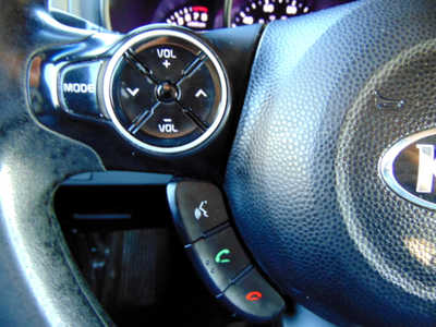 2016 Kia Soul, $3995. Photo 10