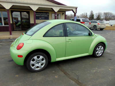 2003 Volkswagen Beetle, $2495. Photo 2