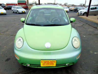 2003 Volkswagen Beetle, $2495. Photo 6
