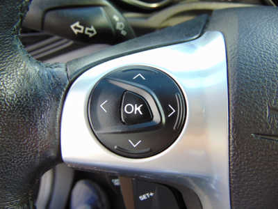 2017 Ford C-MAX, $8495. Photo 12