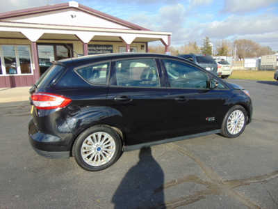 2017 Ford C-MAX, $8495. Photo 2