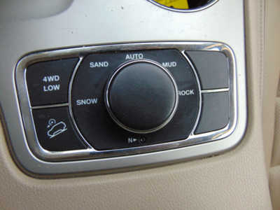 2014 Jeep Grand Cherokee, $8995. Photo 12