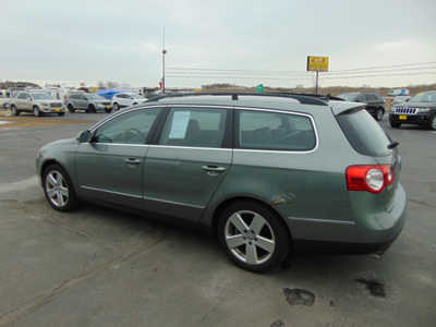 2008 Volkswagen Passat, $3495. Photo 4