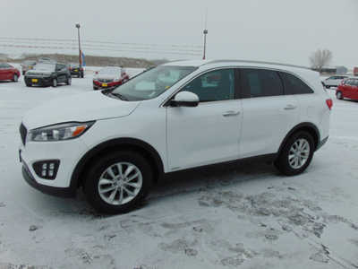 2018 Kia Sorento, $10995. Photo 5