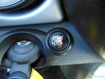 2010 MINI Clubman, $4495. Photo 10