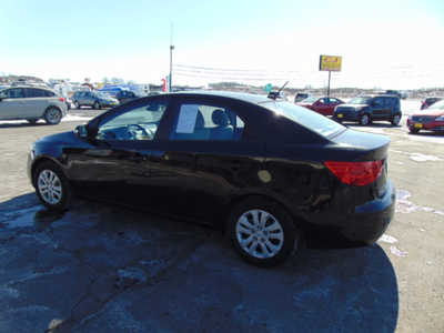2010 Kia Forte, $4495. Photo 4