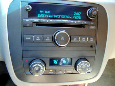 2009 Buick Lucerne, $5795. Photo 7