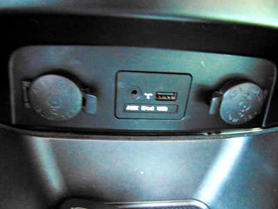 2011 Kia Sorento, $3995. Photo 10