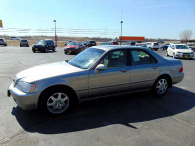 2002 Acura RL, $5995. Photo 5