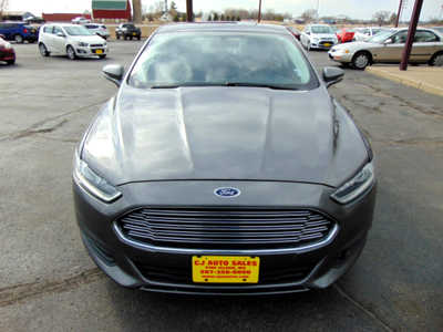 2014 Ford Fusion, $7495. Photo 6