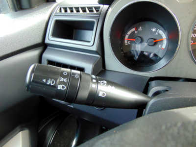 2010 Dodge Avenger, $3495. Photo 9