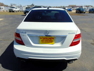 2012 Mercedes-Benz C-Class, $8995. Photo 3