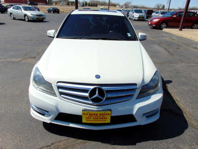 2012 Mercedes-Benz C-Class, $8995. Photo 6