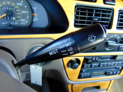 1996 Toyota Camry, $2495. Photo 11