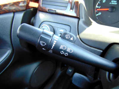 2014 Chevrolet Impala, $4295. Photo 12