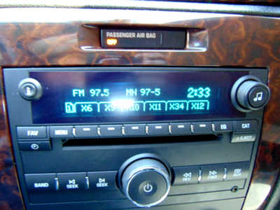 2014 Chevrolet Impala, $4295. Photo 7