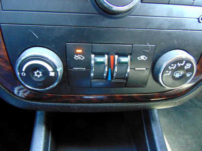 2014 Chevrolet Impala, $4295. Photo 8