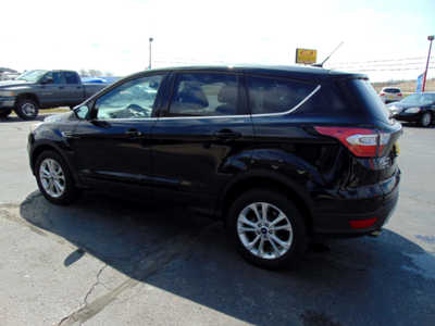 2017 Ford Escape, $9995. Photo 4