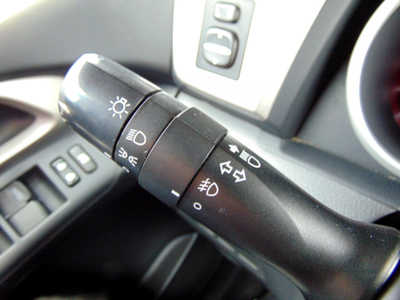 2009 Pontiac Vibe, $6495. Photo 11