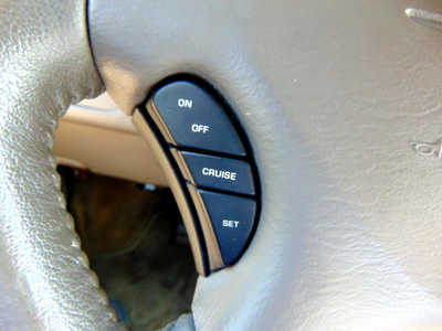 2001 Chrysler Town & Country, $4295. Photo 10