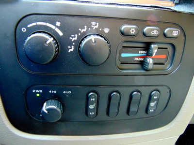 2003 Dodge 1500 Ext Cab, $5795. Photo 8