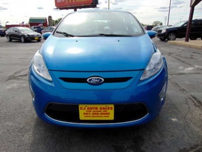 2013 Ford Fiesta, $6995. Photo 2