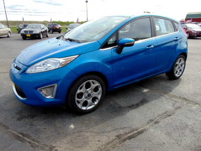 2013 Ford Fiesta, $6995. Photo 3