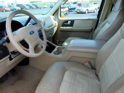 2005 Ford Expedition, $1800. Photo 9