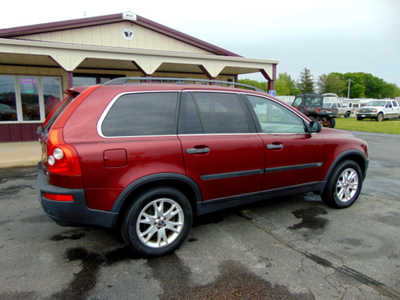 2005 Volvo XC90, $3495. Photo 2