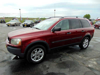 2005 Volvo XC90, $3495. Photo 5