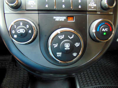 2011 Kia Soul, $3495. Photo 8