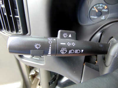 2002 Chevrolet Van,Passenger, $2495. Photo 10
