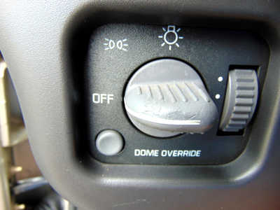 2002 Chevrolet Van,Passenger, $2495. Photo 11