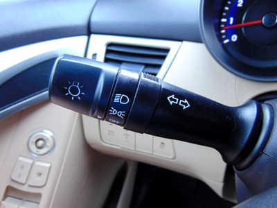 2012 Hyundai Elantra, $5495. Photo 12