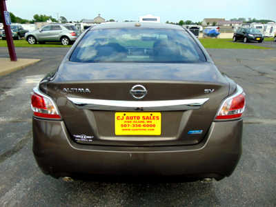 2014 Nissan Altima, $6995. Photo 3